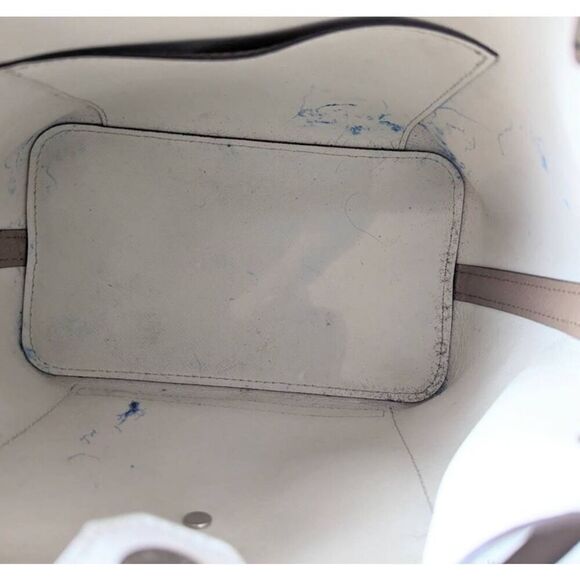 MICHAEL KORS Greenwich Saffiano Leather Bucket Satchel - Picture 7 of 9